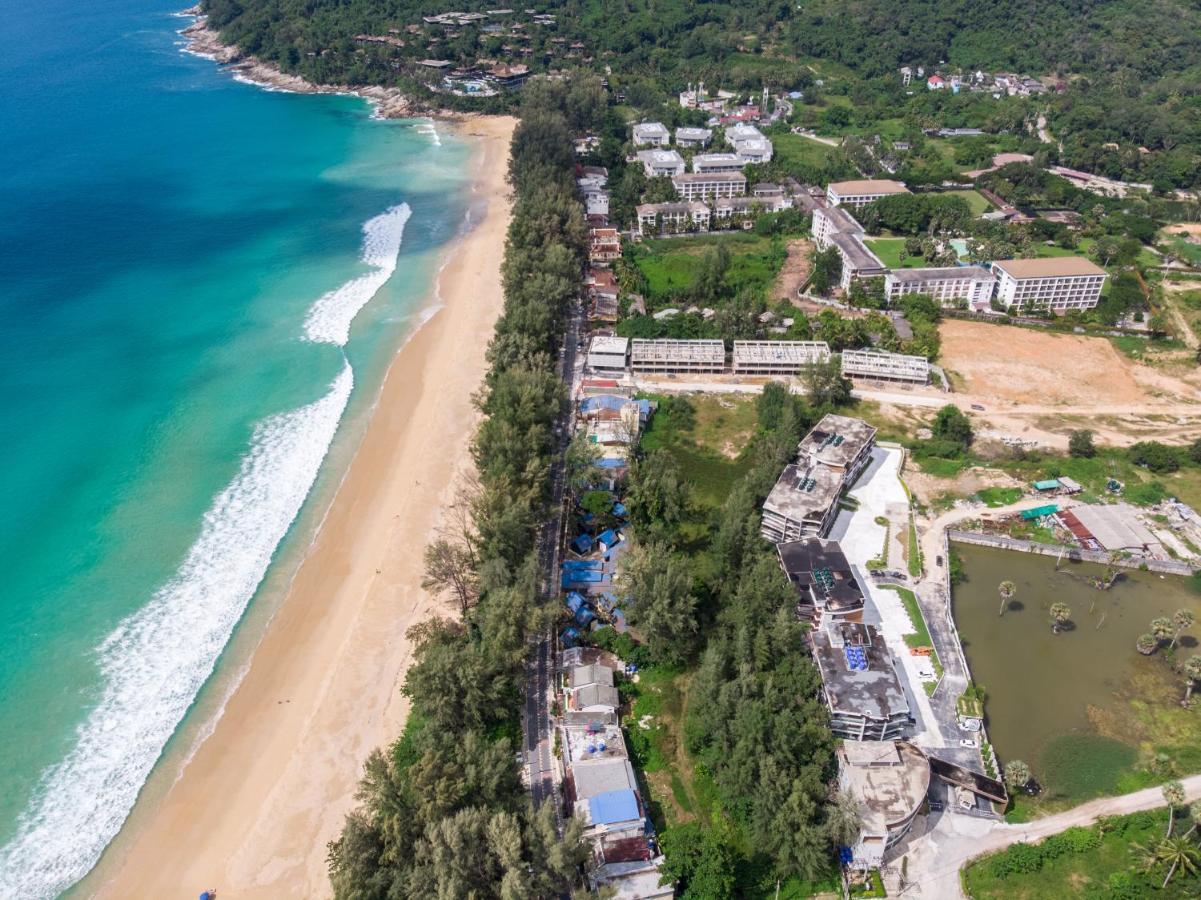 Naithon Beachfront Condotel Bagian luar foto